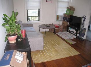 31-19 32nd St, Astoria, NY 11106