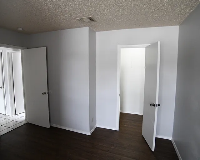2 bed, 825 sqft, $875 — Photo 3