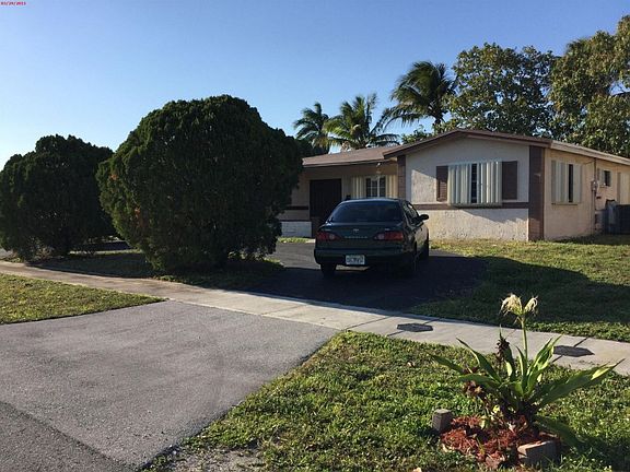 4th image of 4601 NW 41st Ct