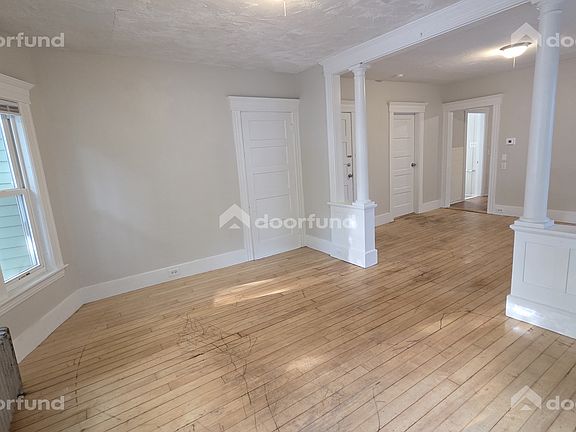 3rd image of 41 Freeland St #1
