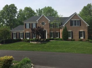 12785 Misty Creek Ln, Fairfax, VA 22033