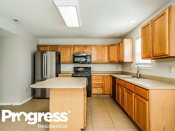 5th image of 9855 Glenburr Ct