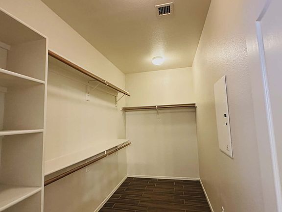 5th image of 9129 W Alvarado St