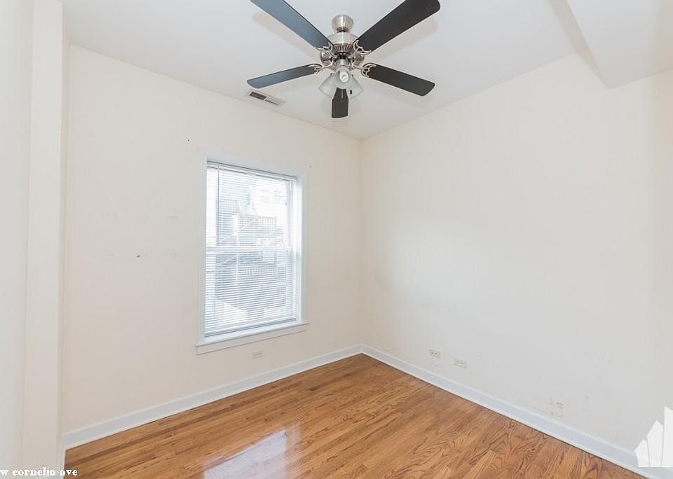 1st image of 859 W Cornelia Ave #1112