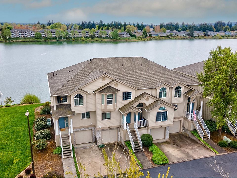 1st image of 332 Crystal Springs Ln N