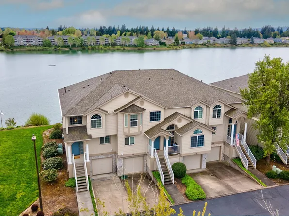 332 Crystal Springs Ln N, Salem, OR 97303