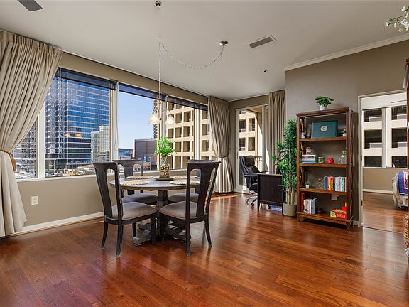 5th image of 1200 Main St APT 306