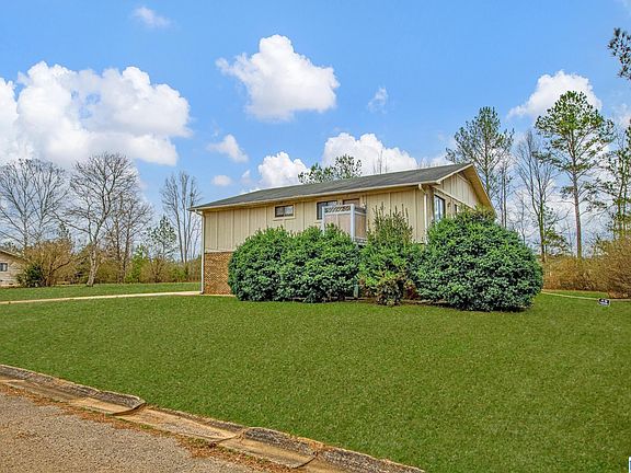 3rd image of 3100 Apple Valley Ln