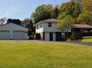 123 Hood School Rd, Indiana, PA 15701