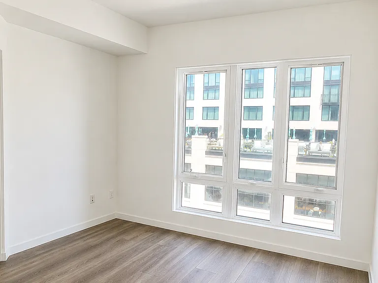 450 J St #5071 — Photo 3
