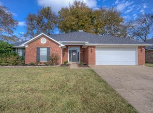 5191 Tara Ln, Bossier City, LA 71111
