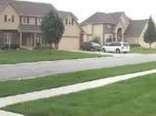 1421 Rock Creek Dr, Lansing, KS 66043