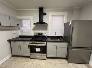 52 Gifford Ave FLOOR 2, Poughkeepsie, NY 12601