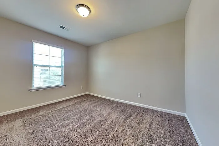 320 Beacons Field Rd — Photo 13