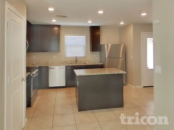 5th image of 8235 W Illini St