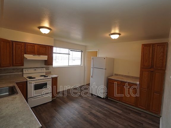 5th image of 4476 S Newton St
