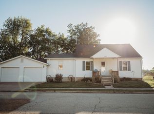 311 S Linn Ave, Belle, MO 65013