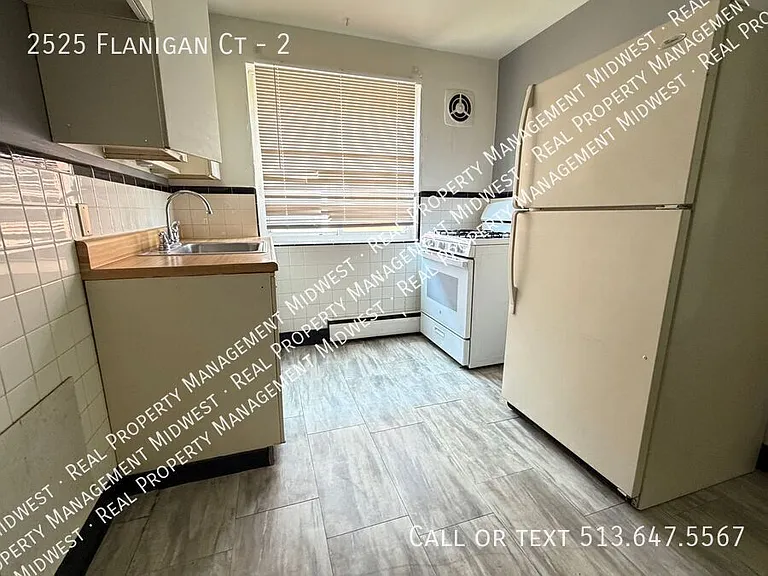 2525 Flanigan Ct #2 — Photo 6