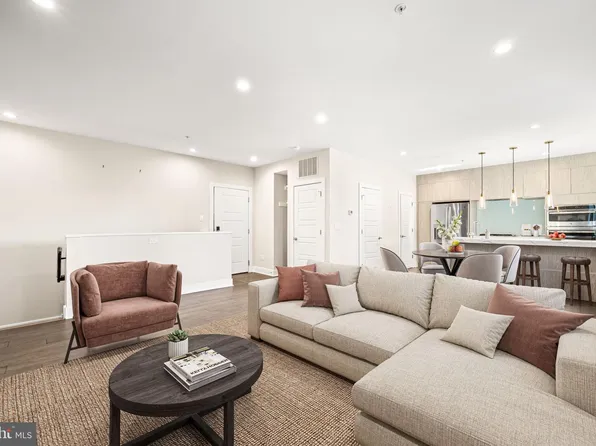 1405 Frankford Ave Unit 304, Philadelphia, PA 19125