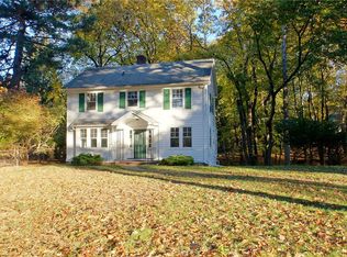 138 Mount Airy Dr, Rochester, NY 14617