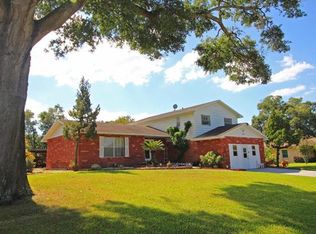 385 E Sanford St, Lake Alfred, FL 33850