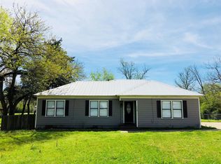 1113 W Main St, Brenham, TX 77833