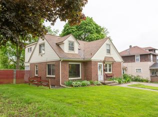 945 College Ave NE #1, Grand Rapids, MI 49503