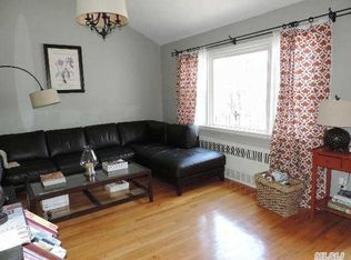 332 Sprague Rd, Inwood, NY 11096