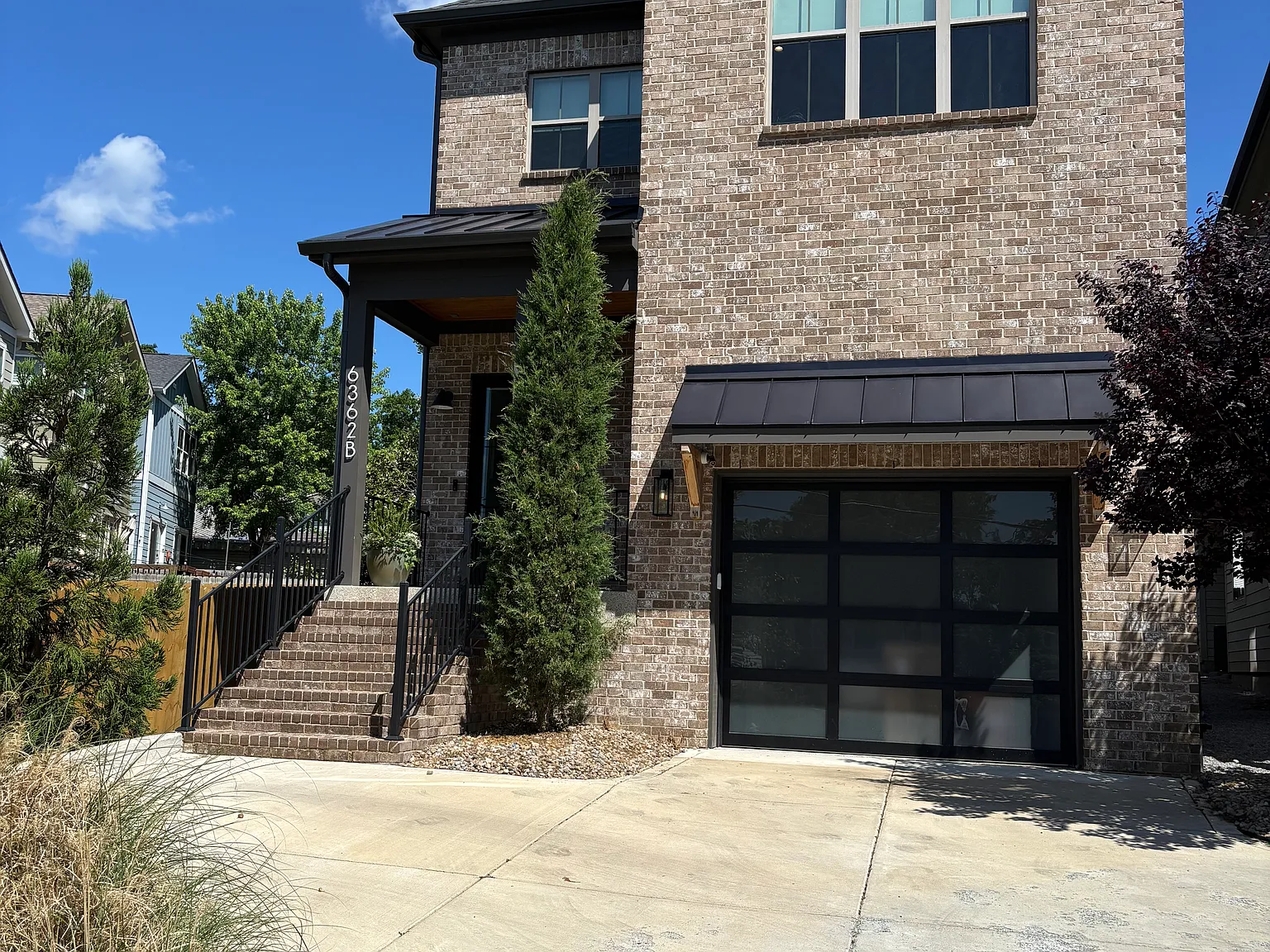 4 bed, 4.5 bath, 2826 sqft, $7,000 — Photo 1
