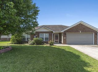 114 Santa Monica Dr, Georgetown, KY 40324