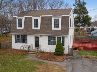 24 Holyoke Ave, Warwick, RI 02889