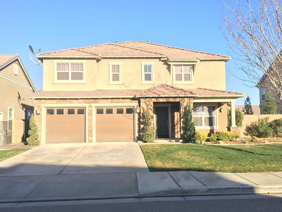 1st image of 43036 Artesia Ct