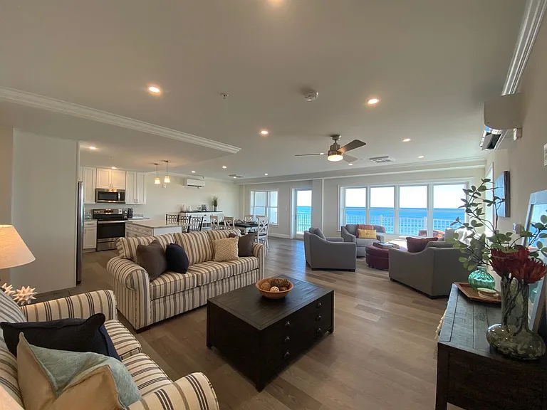 315 Ocean Boulevard Penthouse #601 — Photo 1
