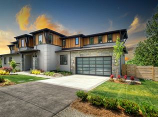 2 Maple Ln, Mercer Island, WA 98040