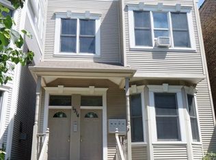 1314 W Addison St APT 1F, Chicago, IL 60613