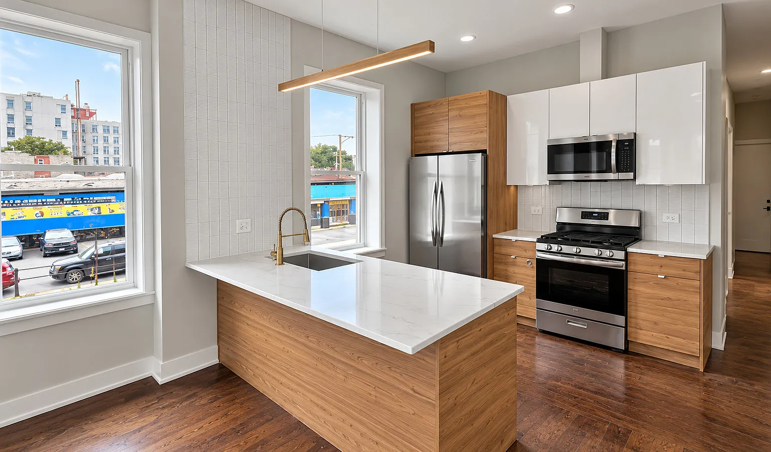 2024 S Ashland Ave — Photo 3
