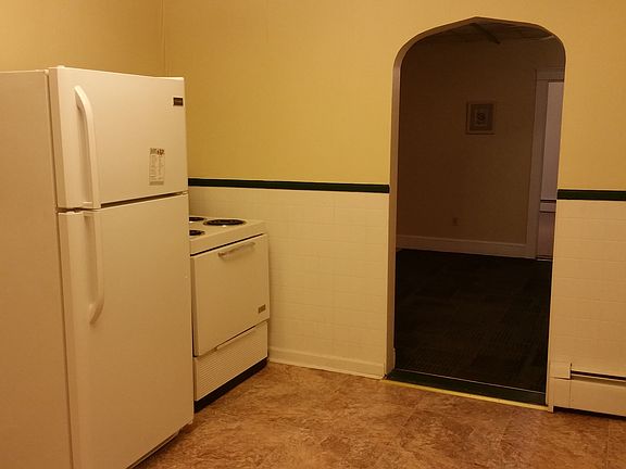 4th image of 80 Ramies Ln APT 4