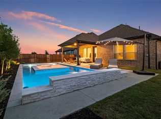 1625 Windflower Dr, Aubrey, TX 76227