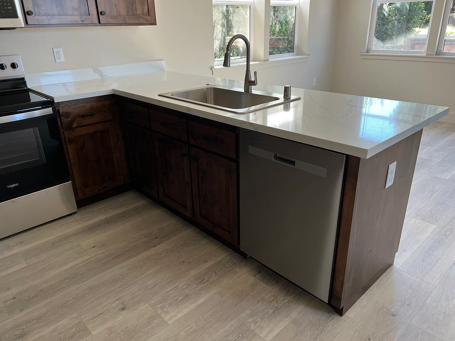 2 bed, 864 sqft, $2,000 — Photo 4