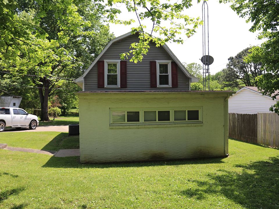 1st image of 29 Stovall Ct