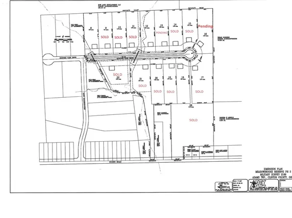 8 Hunters Glen Dr, Wilmington, OH 45177