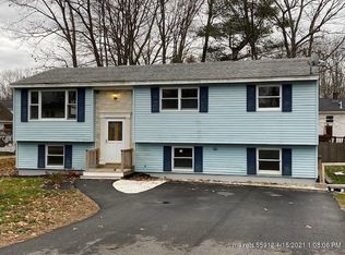 7 Malden Ave, Sanford, ME 04073