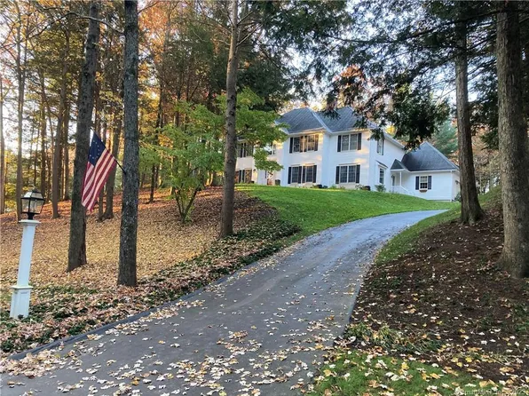 21 Stillwood Chase, Simsbury, CT 06089