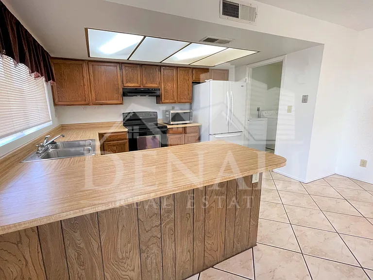 4746 W Aster Dr — Photo 25