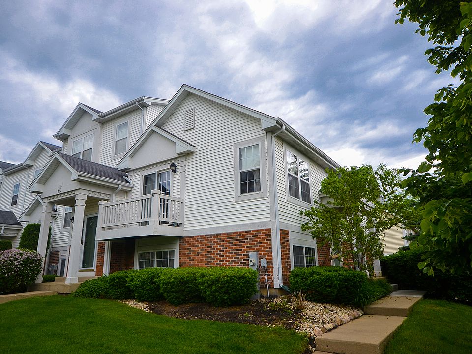 1st image of 221 Holiday Ln #301
