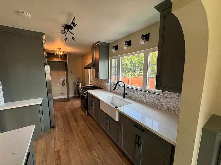 1612 N Avenue 46 — Photo 13