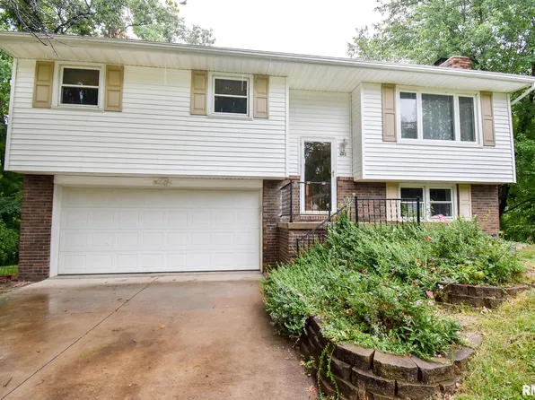 641 Simon Dr, East Peoria, IL 61611