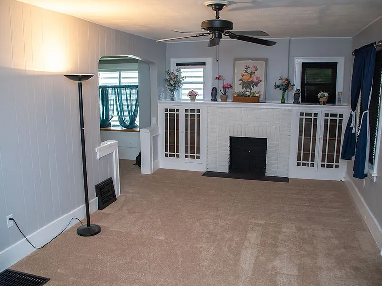 1212 Tulip St — Photo 3