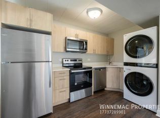 2020 W Farwell Ave #303, Chicago, IL 60645