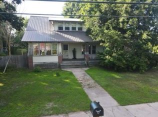 48 Summer St, Porter, ME 04068